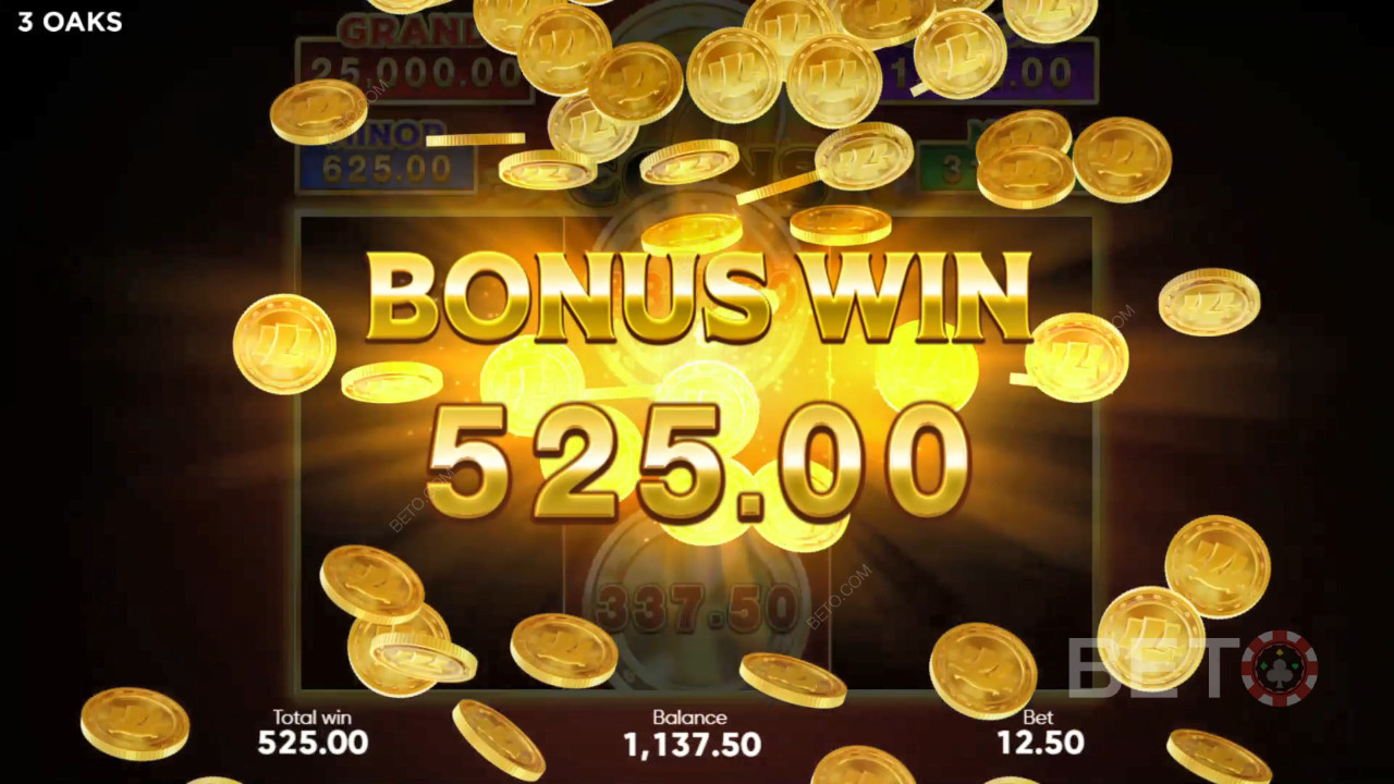 Бонус функции, обяснени в 777 Coins от 3 Oaks Gaming
