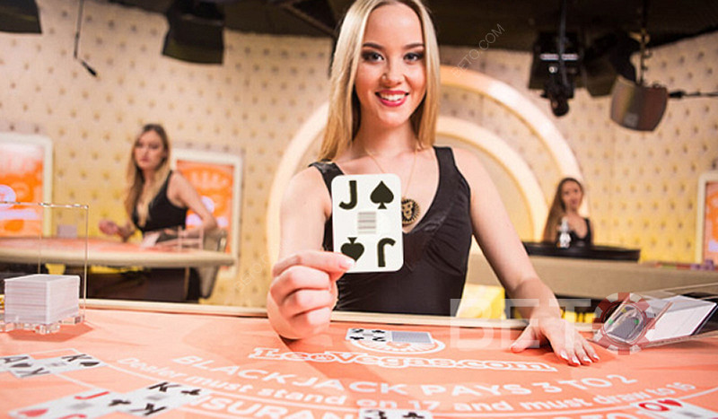 Насладете се на казино игри с дилъри на живо, както бихте го направили в истинските наземни казина.